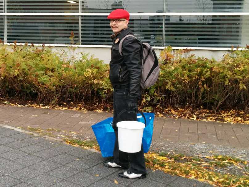 Kävelevä siideritehdas matkalla kurssille